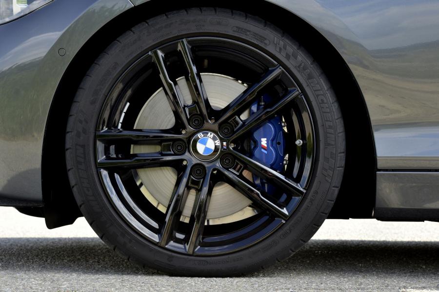 Колеса BMW M140i 5-Door 2016 года  (WW) (фото 38 из 53)